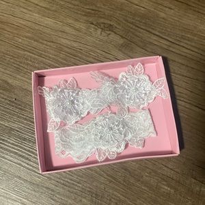🍀 4/$20 Lace Bridal Wedding Garter Set. New